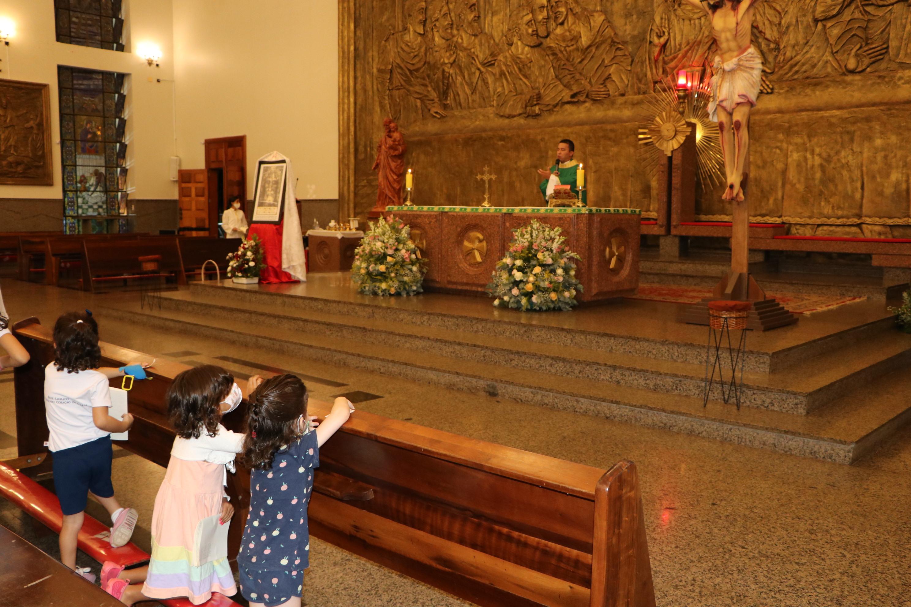Missa celebra 60 anos do CSCM de Brasília