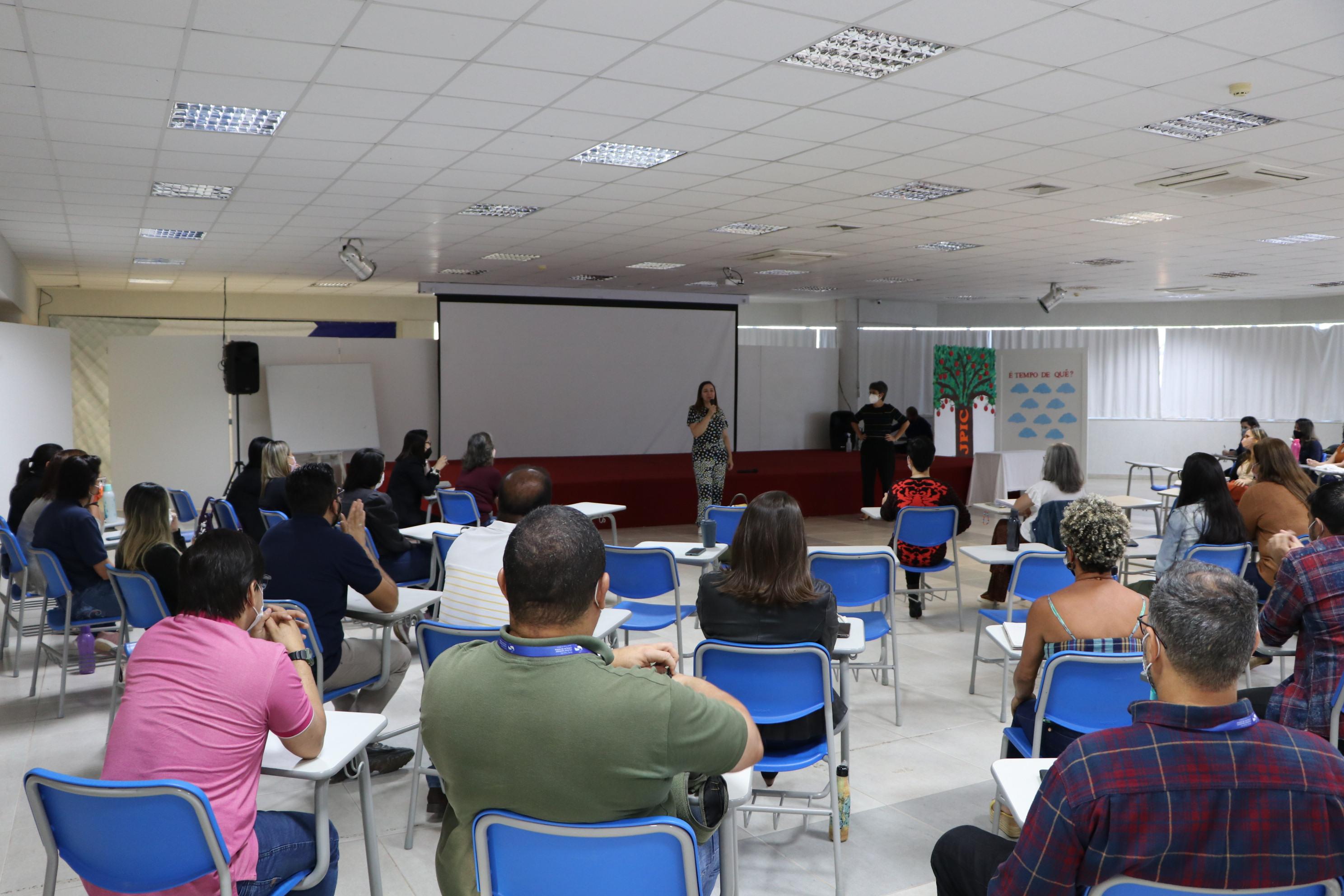Jornada Pedagógica prepara equipe para início do 2º semestre